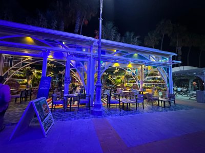 Vivid Kitchen & Bar