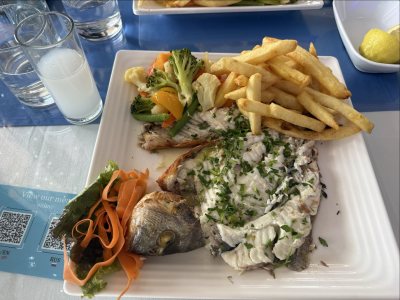 Charmers Fish Tavern & Steak House