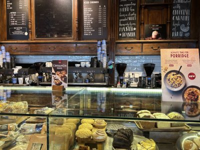 Caffè Nero Oroklini