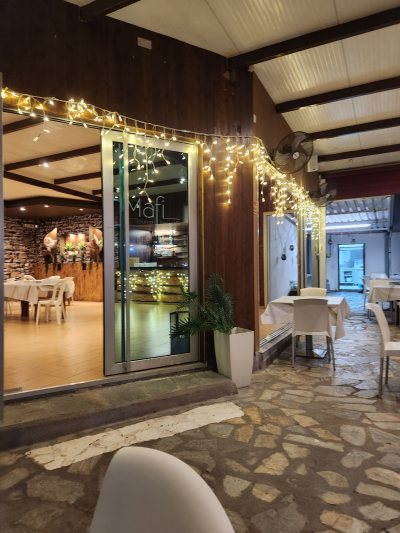 Mafi Lounge bar Cafe